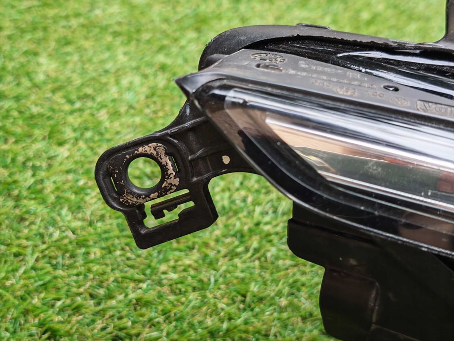 Фар за VW Golf 8 Full LED / ВФ Голф 8 Фул Лед
