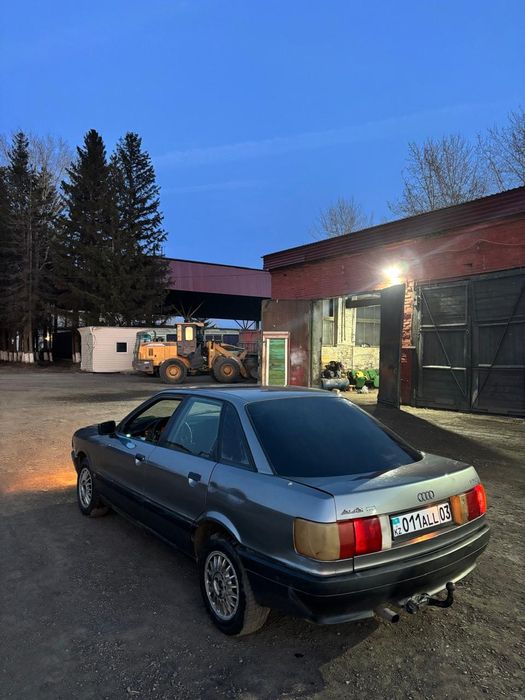 Продам Ауди 80 Б3