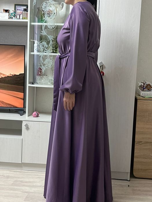 Женское платье .