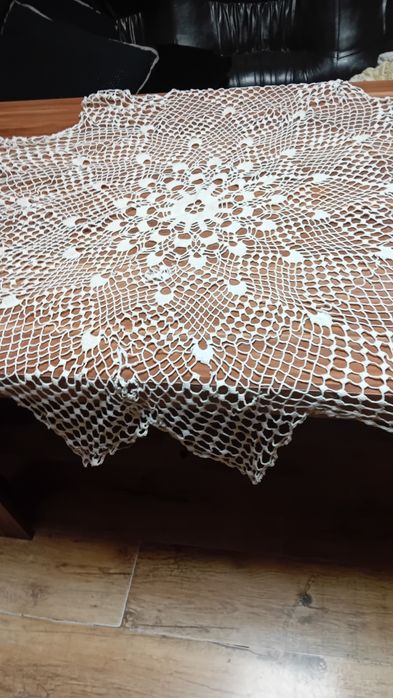Ръчно плетени покривки за  маса