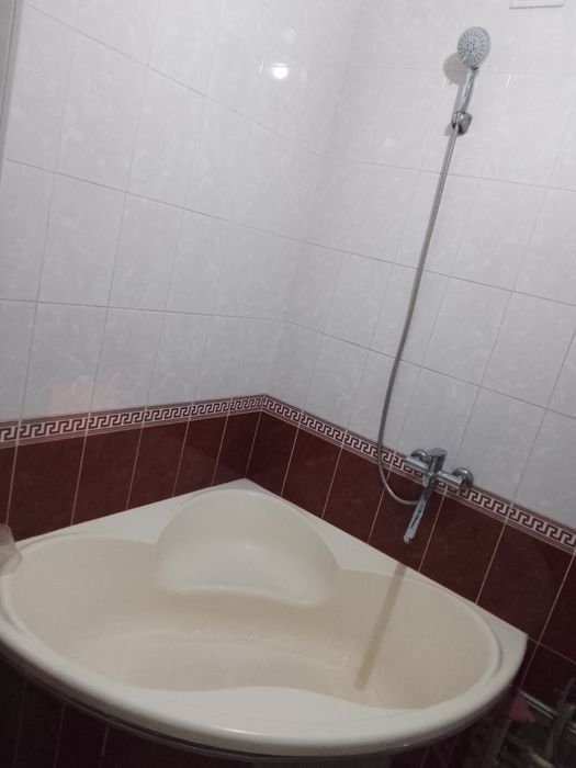 Buxoro shahrida ijaraga 2 ta qiz yoki ayol kerak