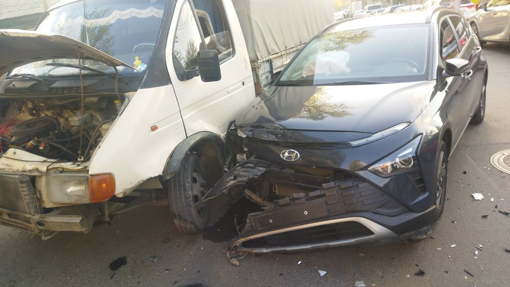 Продам газель по запчастям