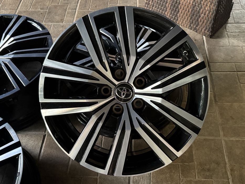 Оригинални джанти Toyota / Тойота 18" 5х114.3