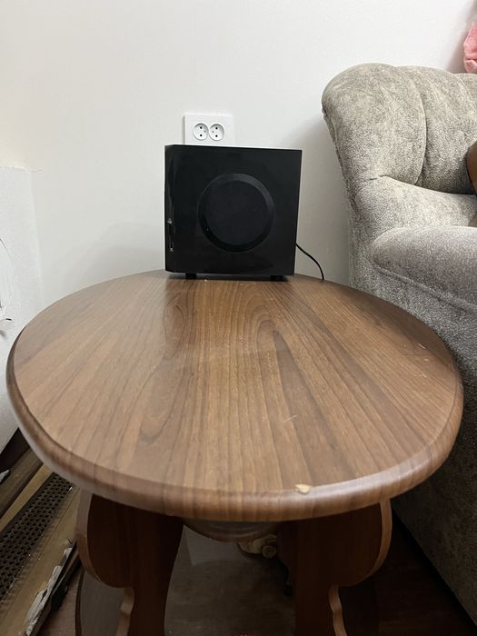 Журнальный столик