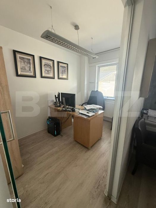 Spatiu comercial Premium, 139,3 mp,  bloc nou, zona Obcini