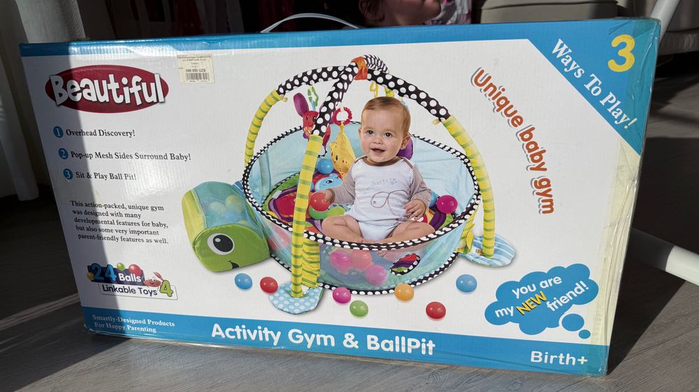 Продаётся детский бассейн для малышей в форме черепашки