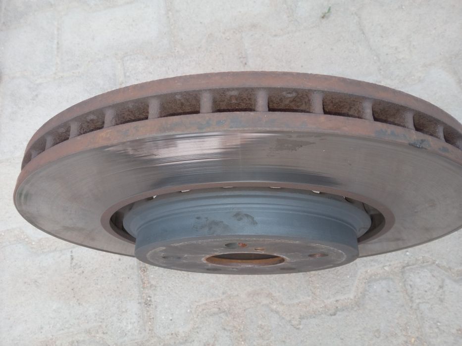 Продам тормозные диски.