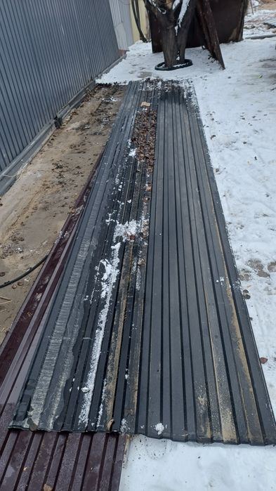 Профнастиль 6 метровый.