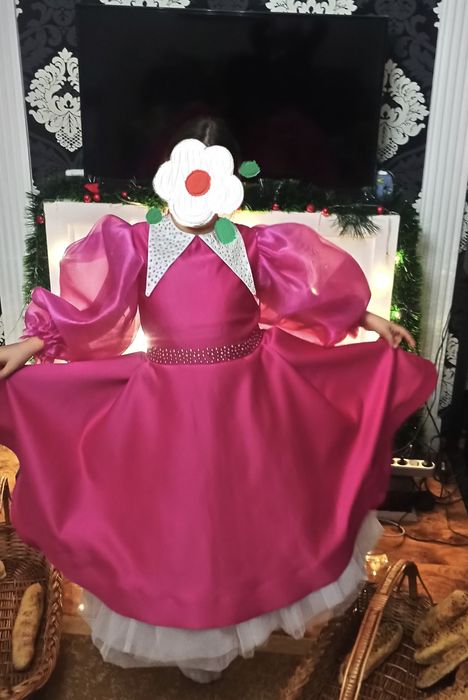 Нарядное платье 146 размер