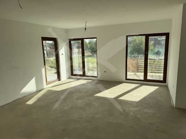 Продава се Къща в с. Цалапица, Област Пловдив - 128 кв.м за 1547 €/кв.м - Снимка #9