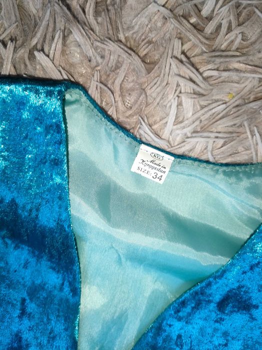 Продам жилетку на мальчика