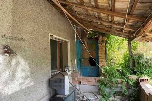 Чаровна извънградска къща в село Руец