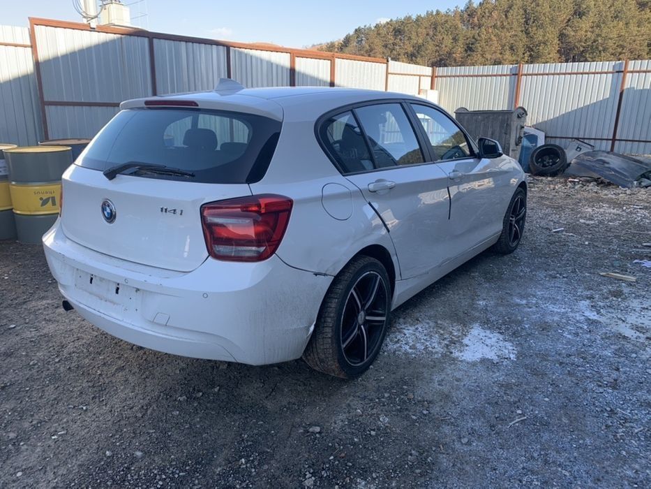 Dezmembram bmw 114i f20 din 2013