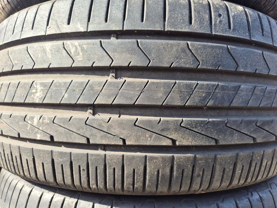 4 Anvelope de VARA - 235/45/18 - HANKOOK - CA NOI - DOT 2018 !