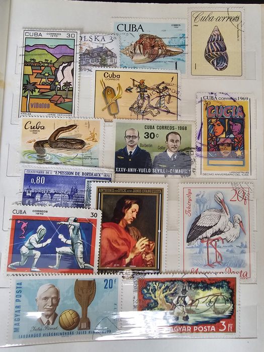 Продава колекция от марки