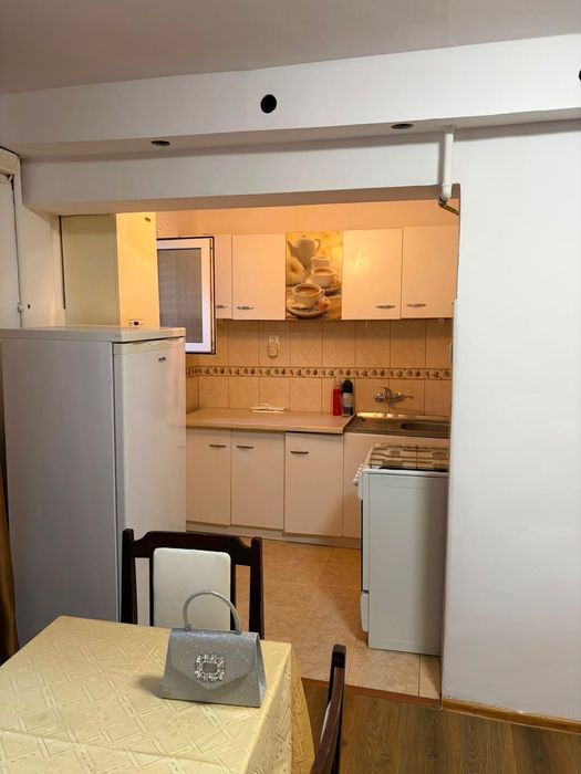 Închiriere  apartament 2 camere