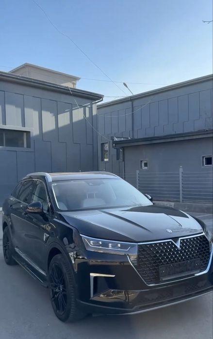 Nissan venucia haydawga tayor