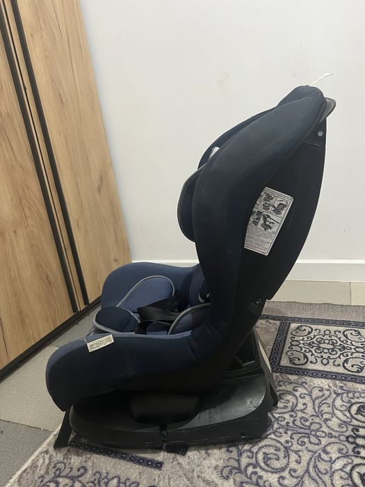 Продам автомобильное детское кресло