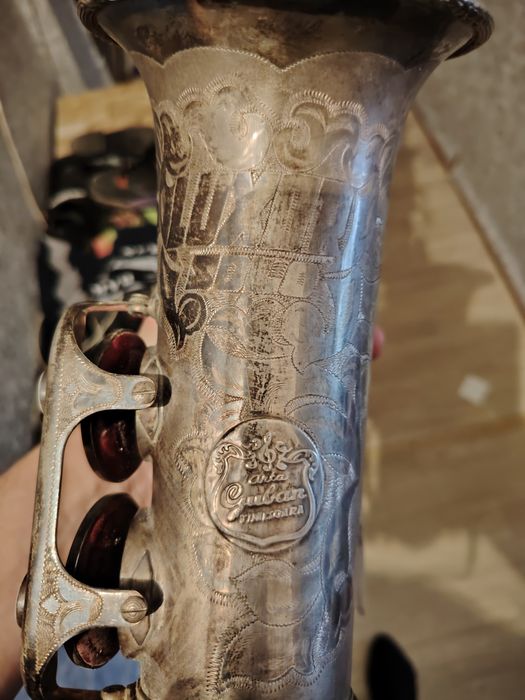 Саксафон альт старый