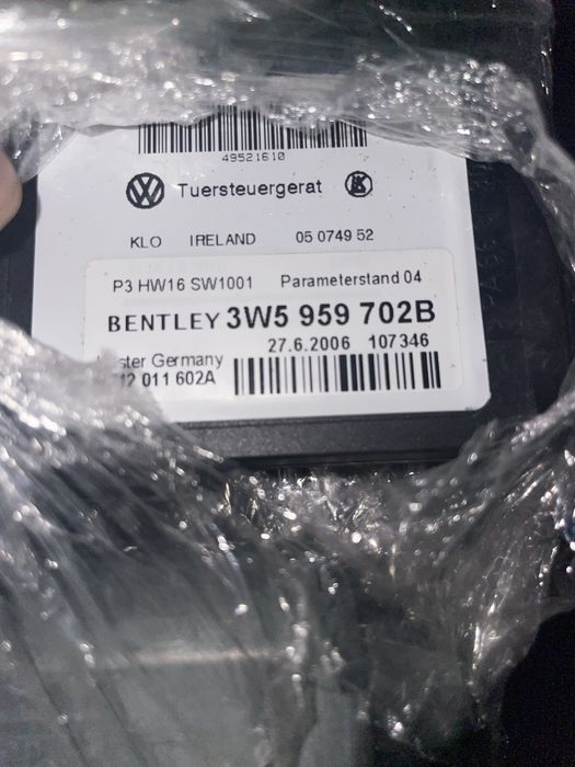 Моторчик стеклоподъемника Bentley GT