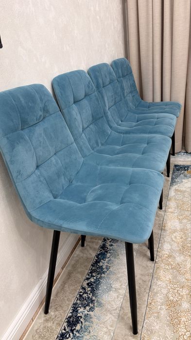 Продам стулья для гостинной и кухни