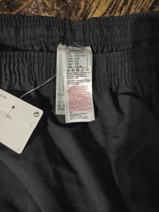 Продавам спортен панталон