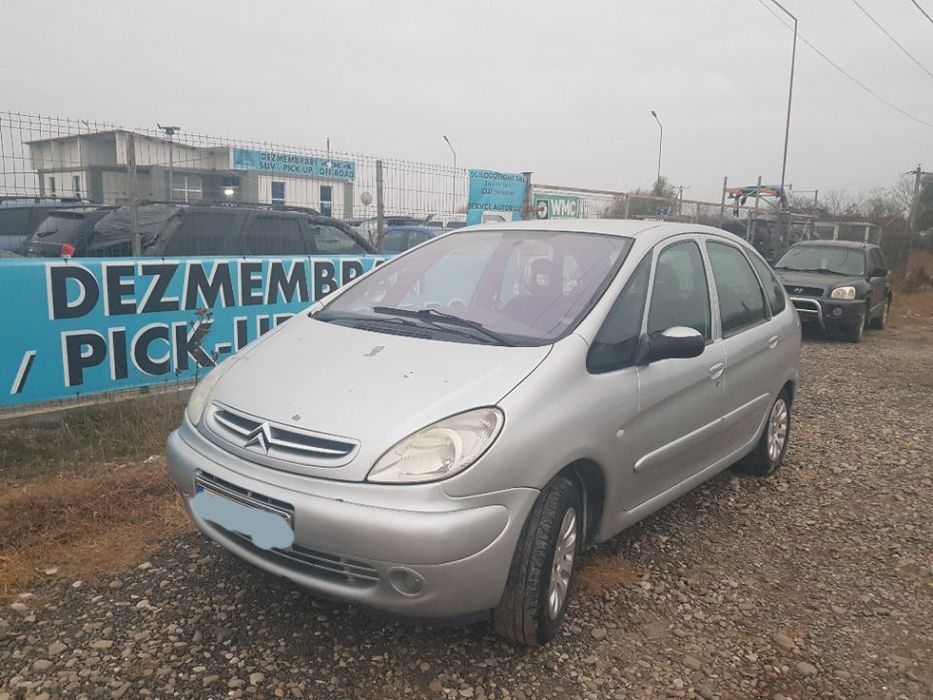 Dezmembrez Citroen Xsara Picasso 2.0hdi cod motor rhy si 1.6hdi cod motor 9hx(2007)