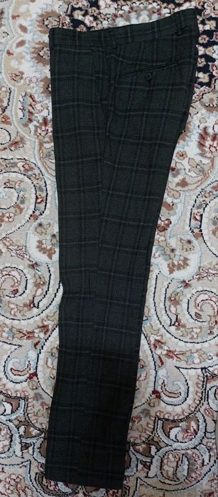 Продам слаксы за 5к