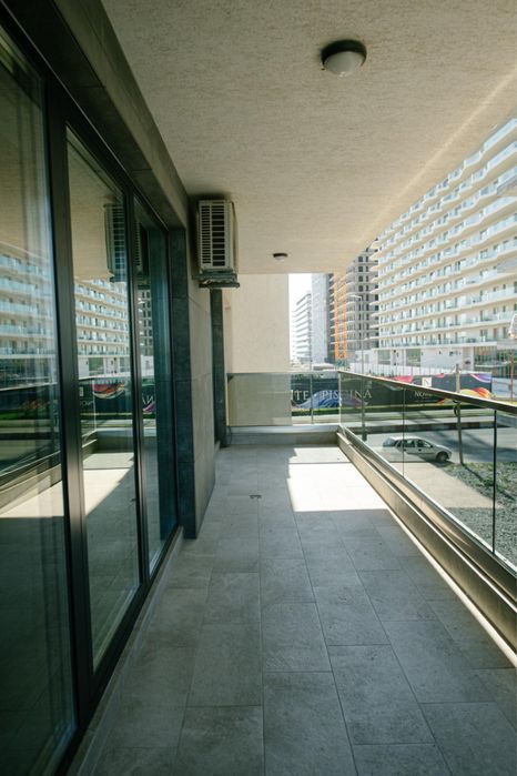 Astoria residence lake !!