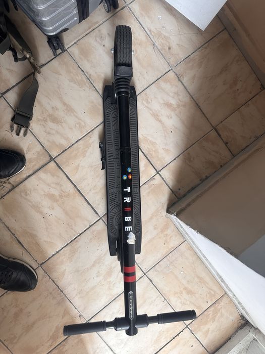 Электросамокат Tribe