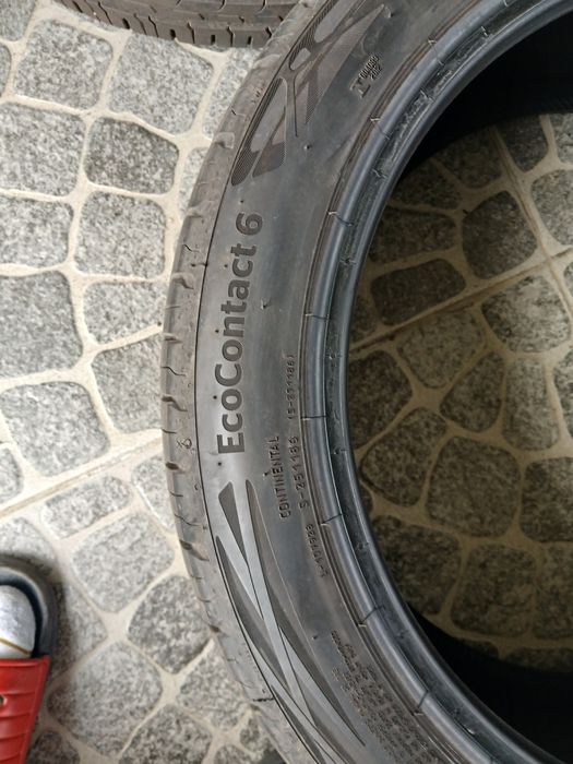 Vând 4 cauciucuri Continental  ecocontact 6 de varact