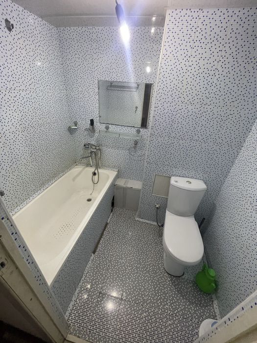 Kvartira TTZ2 2 xona 300$ srochna