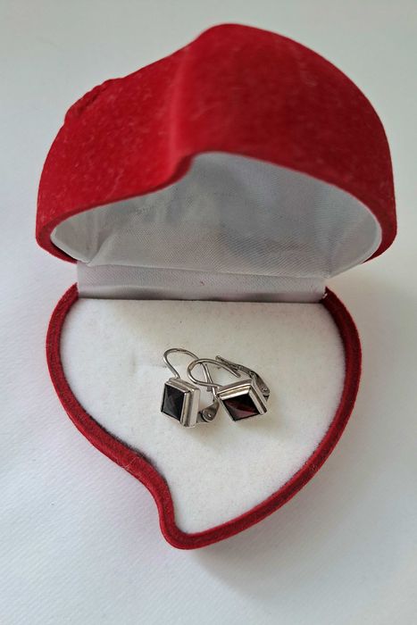 Украшения, серьги разные, 4набора.