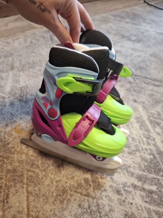 Продам детские коньки