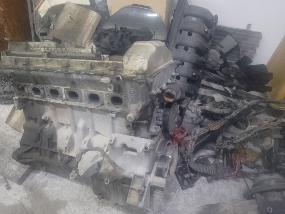 Разбор BMW E34 series есть всё