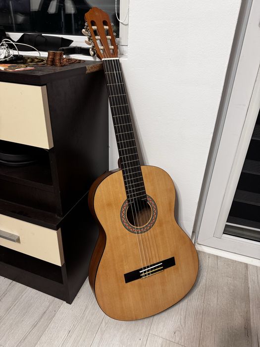 Китара YAMAHA C30M