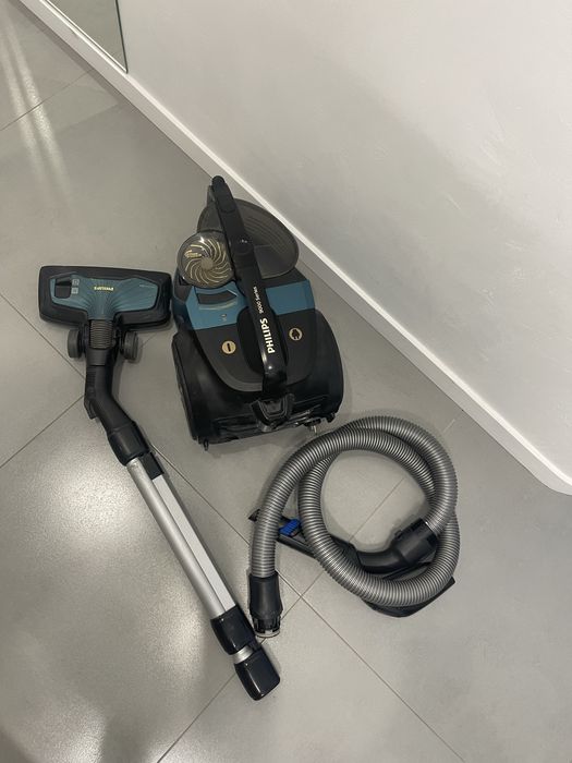 Продам пылесос PHILIPS