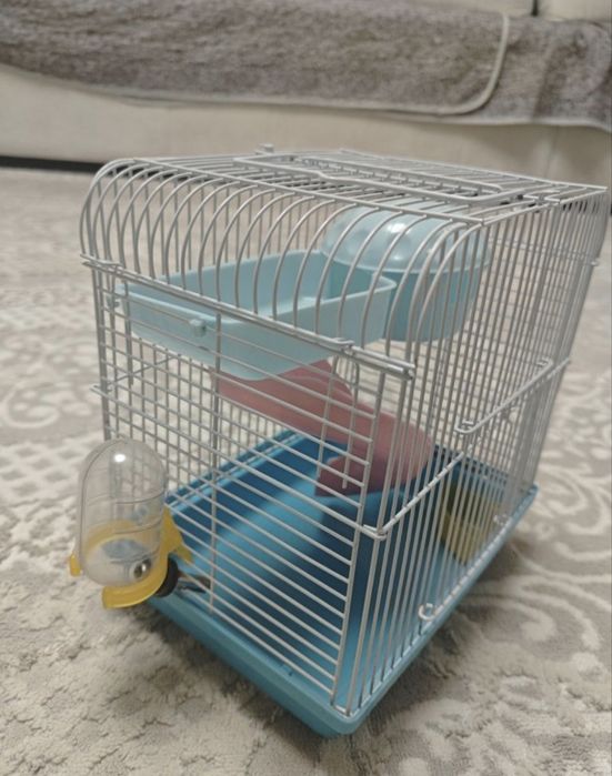 Продам клетку для хомяка