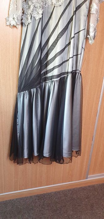 Rochie lunga de ocazie lucrata pe comanda