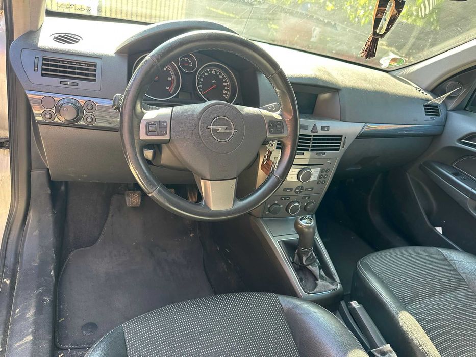 Opel Astra H 1.7 CDTI