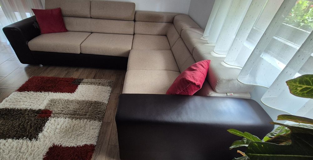 Vand coltar extensibil pentru living