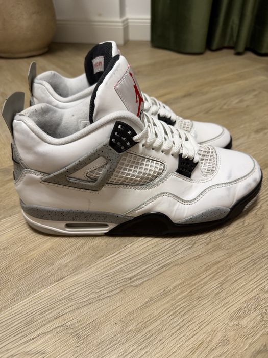 Jordan 4 White Cement