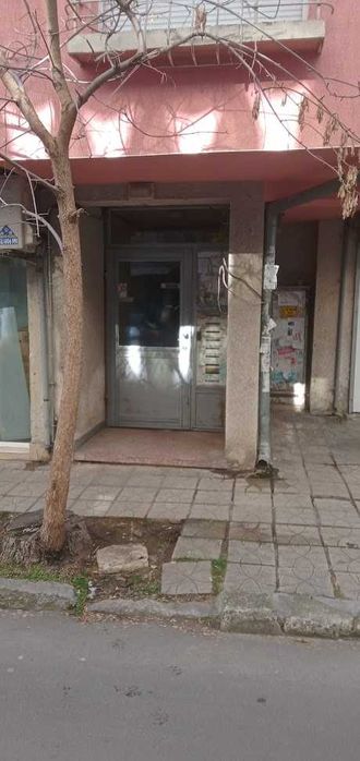 Дава под наем маза за склад