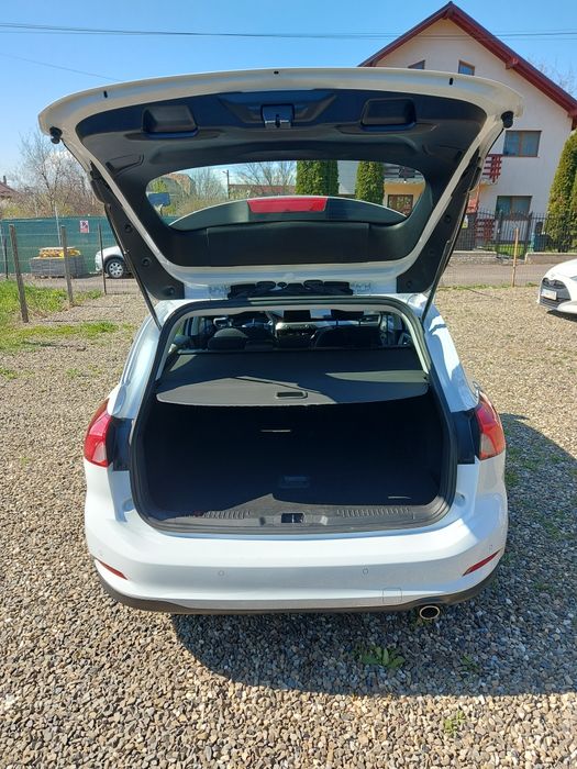 FORD Focus 2019 — imagine 9