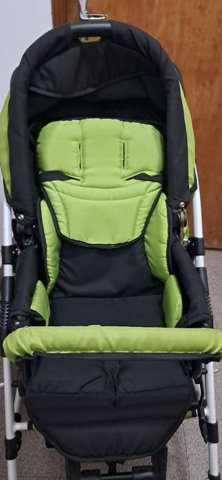 Детска количка за деца с увреждания