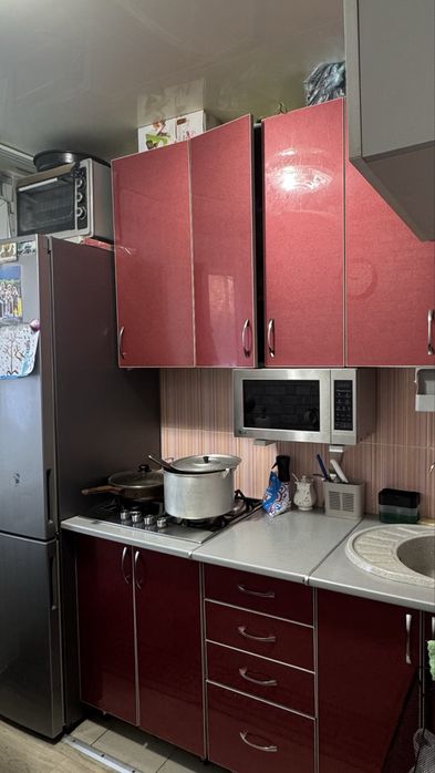 Продам кухонный гарнитур