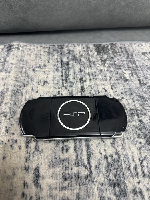 Продам приставку psp3000