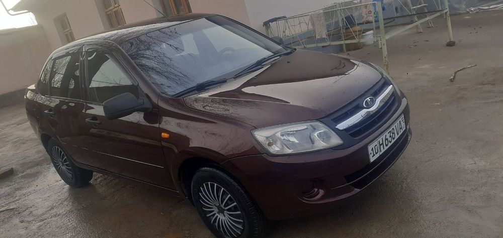 Lada granta 2013