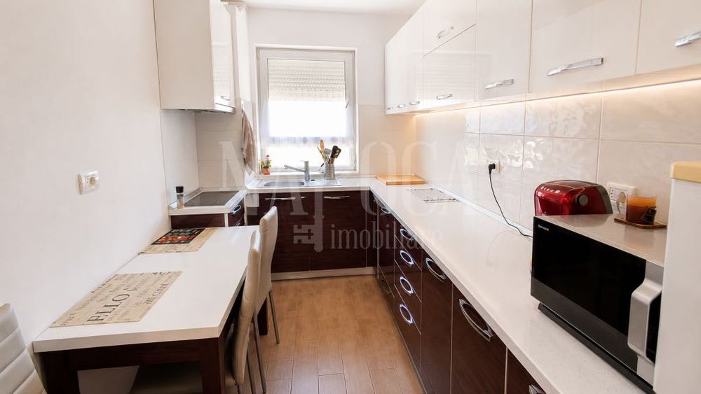 Apartament o camera de vanzare in Nufarul Oradea.