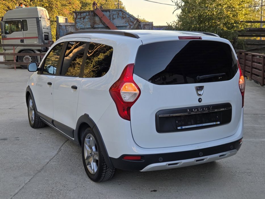 DACIA Lodgy 2018 — imagine 4